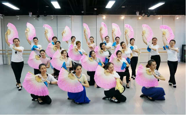 1605779321405773.jpg 1.jpg