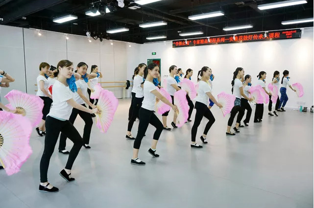 1605779840595457.jpg 17.jpg