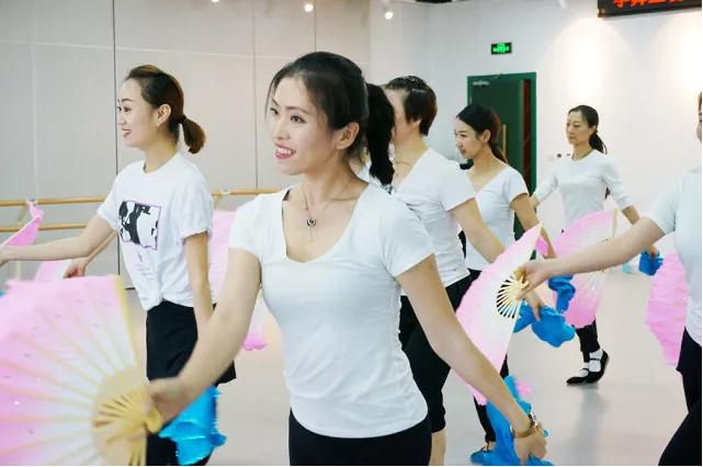 1605779942403883.jpg 25.jpg