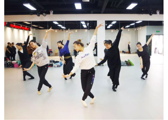 1605835992115986.jpg 10.jpg