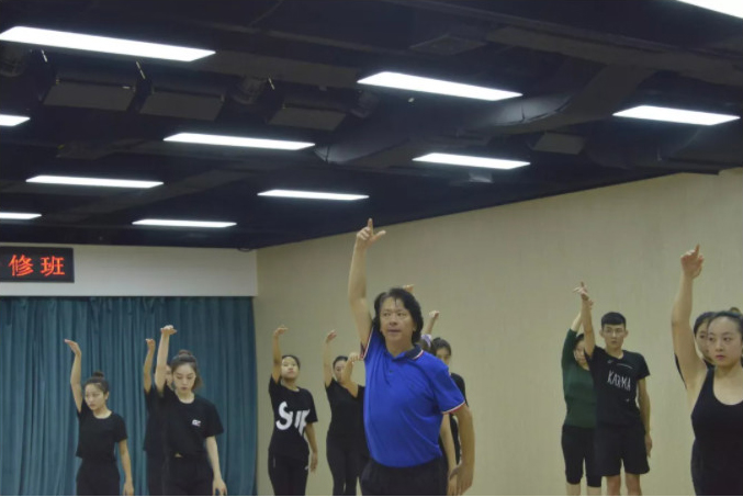 1605851908993184.jpg 19.jpg