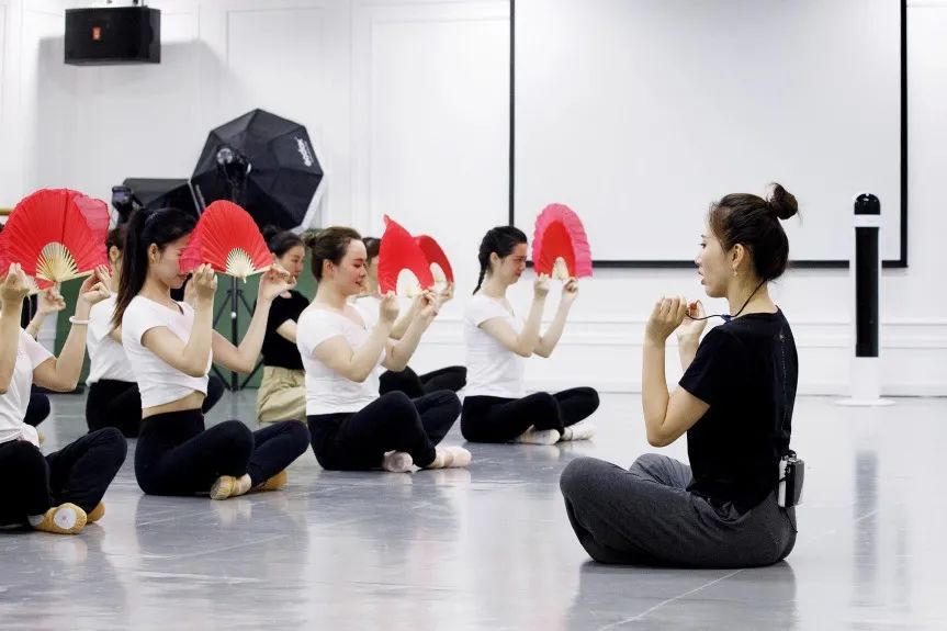 1622085439605966.jpg 1622085439605966.jpg